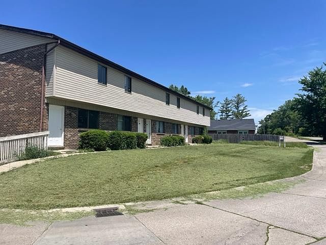 1st image of 5126 W Canterbury Dr #A