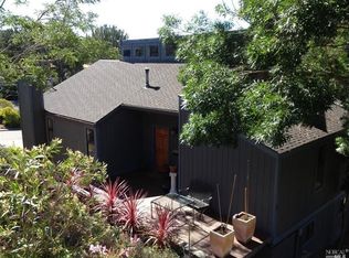 327 Ellen Dr, San Rafael, CA 94903