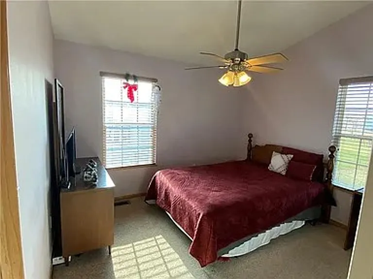 3130 SW Sharmin Ln — Photo 10