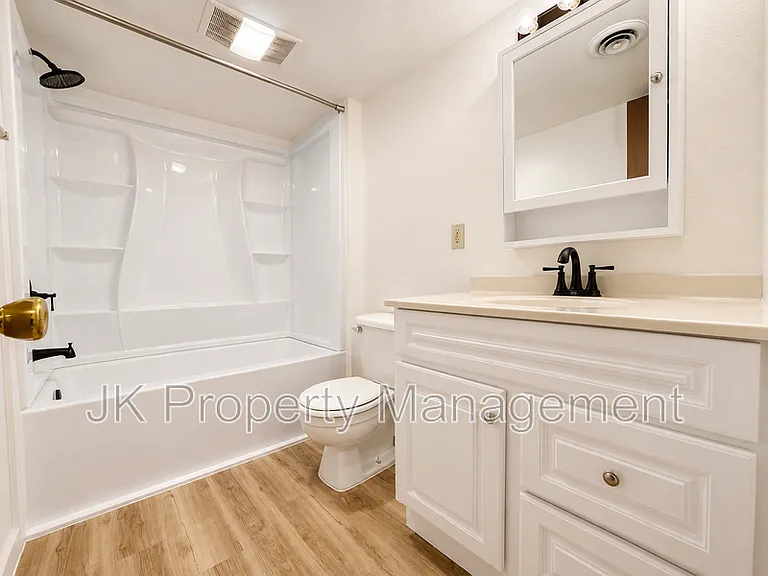1200 1st Ave N #3 — Photo 7