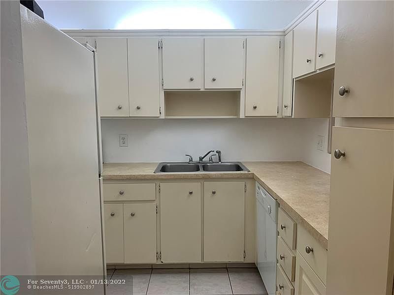 1st image of 8411 Forest Hills Dr APT 106