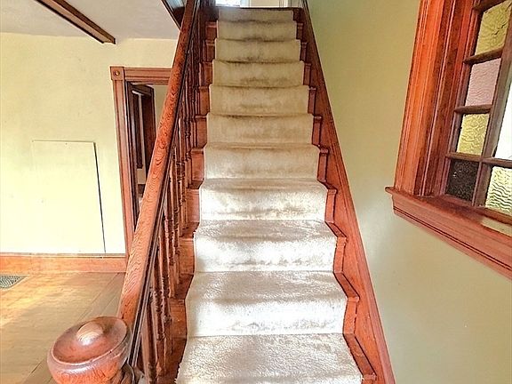2nd image of 63 Howard St