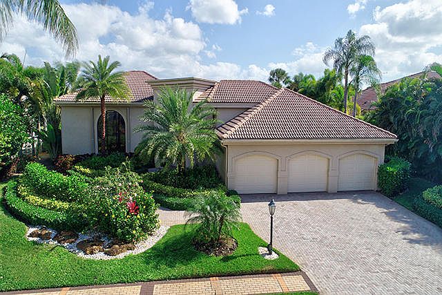 Home For Sale In St Andrews Country Club