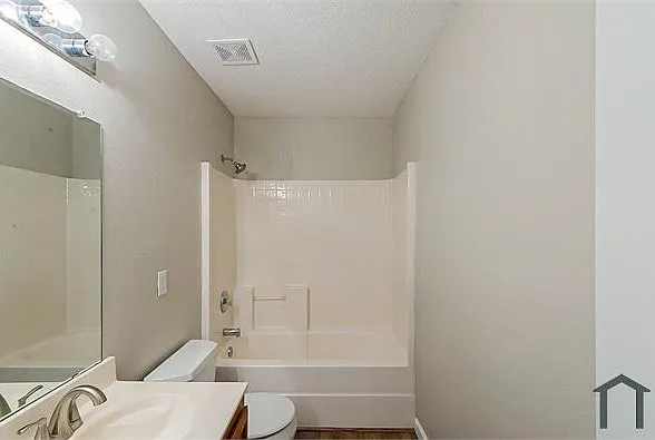2340 Avalon Creek Way — Photo 15
