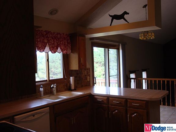 5th image of 3204 Birchwood Dr