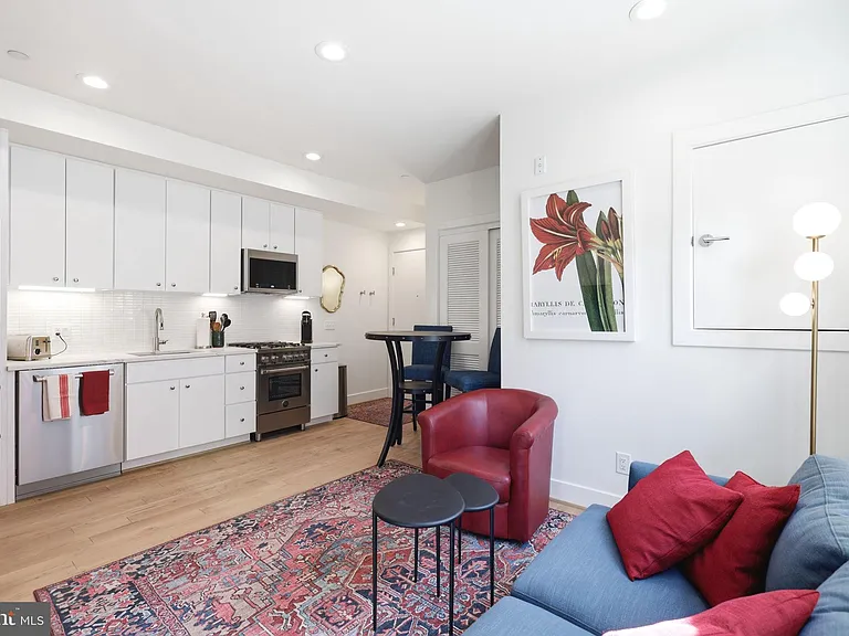 1775 Swann St NW #102 — Photo 7