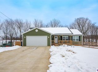 300 Reuben Ln, Guston, KY 40142