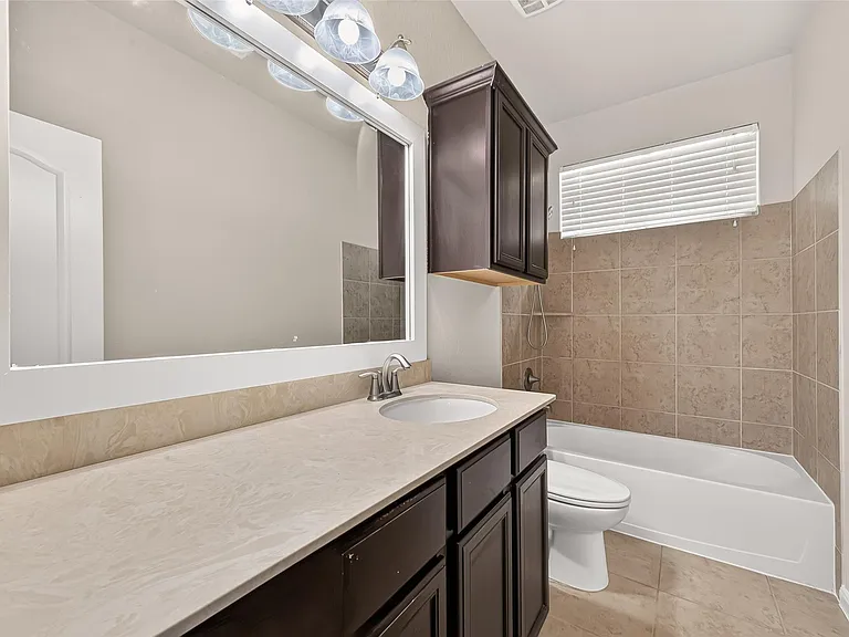 10031 Esslemont Ct — Photo 23