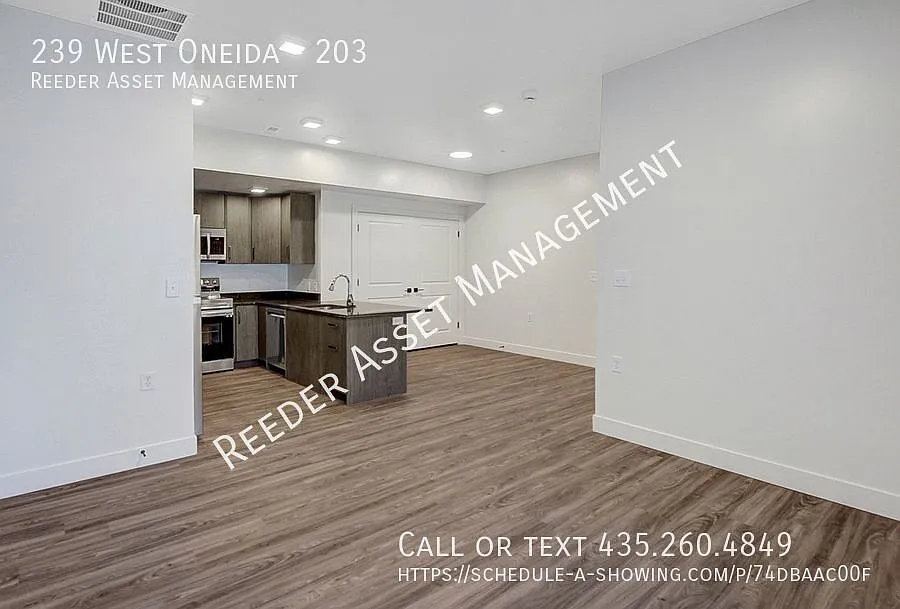 2-bedroom, 2-bathroom apartment located in the charming town of Preston — Photo 3