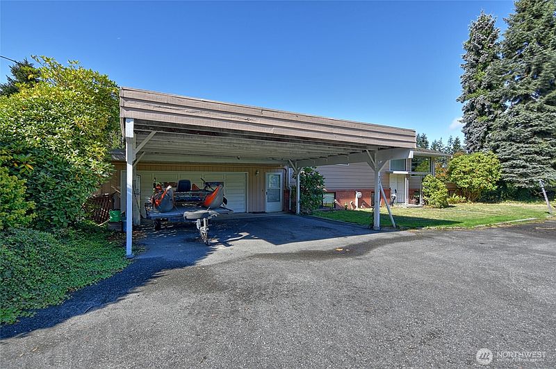 3rd image of 7317 24th Street SE