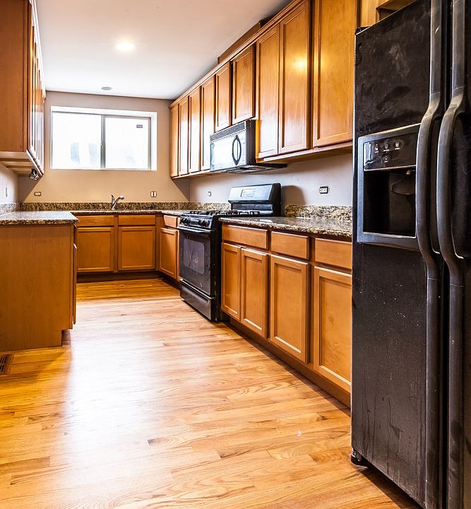 6655 S Perry Ave APT 1C, Chicago, IL 60621 | Zillow