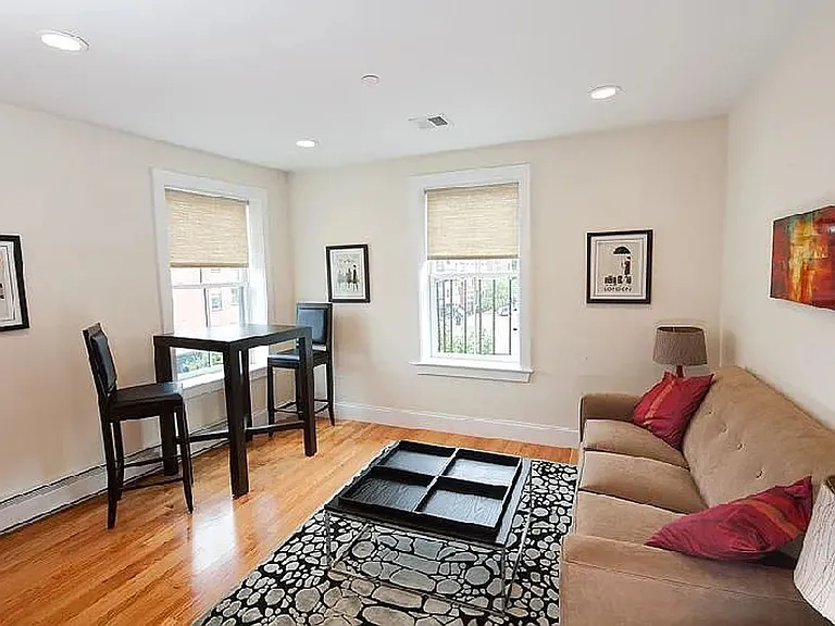 784 Tremont St — Photo 16