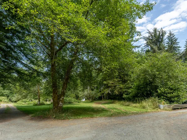 54 N Johnson St, Otis, OR 97368