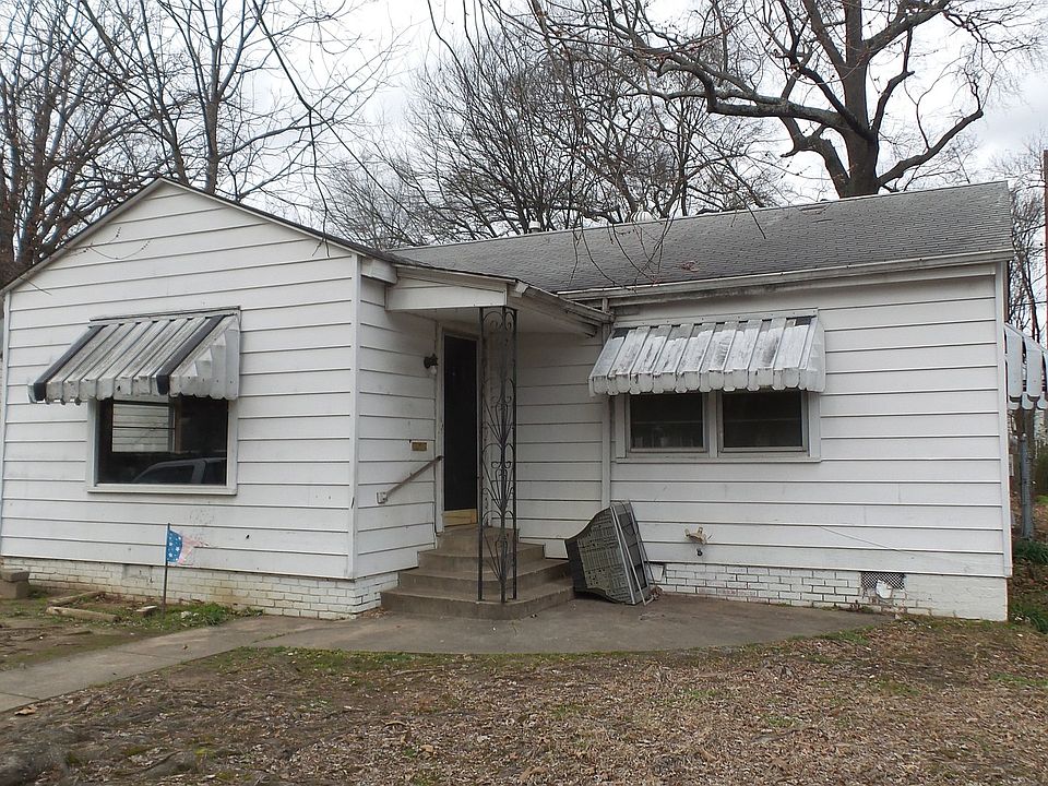 1st image of 813 W 37th St