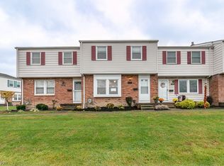 7417 Kingston Ct, Mentor, OH 44060