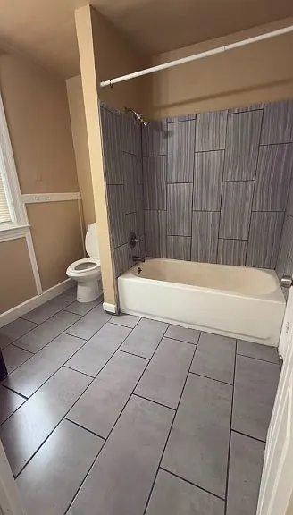 2152 Fairview St — Photo 16