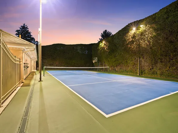 51 Romer Road image 84 of 92