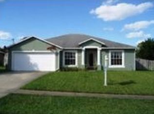 725 Fairlawn Dr, Orange City, FL 32763