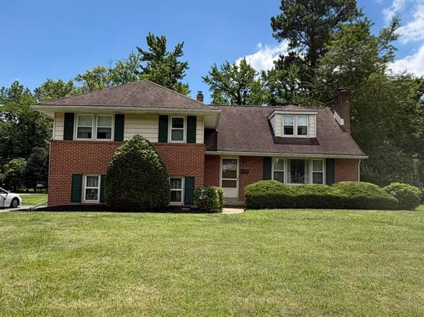 1217 Evergreen Rd, Wilmington, DE 19803