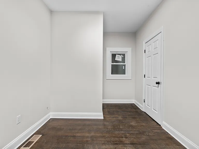 486 High St #1 — Photo 10