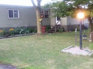 17 Meadowlark Ct, North Fond Du Lac, WI 54937