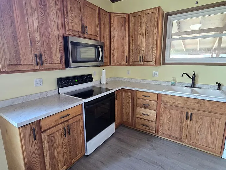 8001 Stuart St — Photo 3