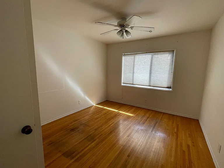1341 Yale St #2 — Photo 8