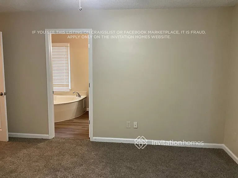 211 Whisperwood Ln NW — Photo 9