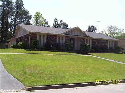 1st image of 2508 Sheffield Dr