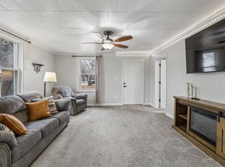 501 E 1st Ave, Indianola, IA 50125