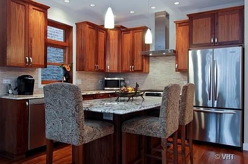 4th image of 1346 N Hoyne Ave #201