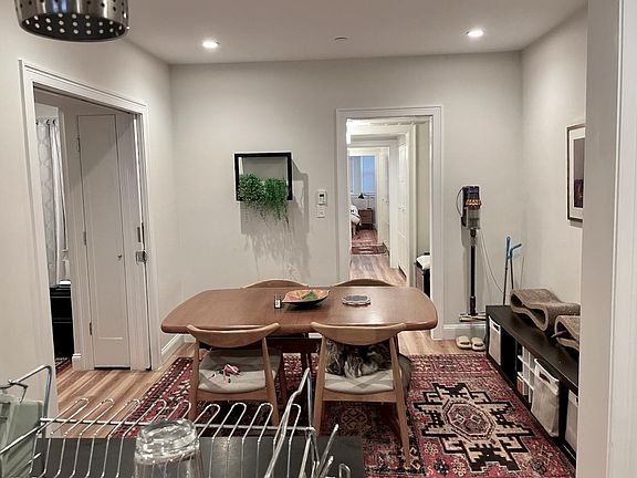 3rd image of 652 Massachusetts Ave #1