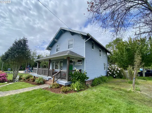 686 Niagara Ave, Astoria, OR 97103
