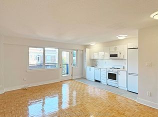 95 Lawton Blvd #503, Toronto, ON M4V 1Z8