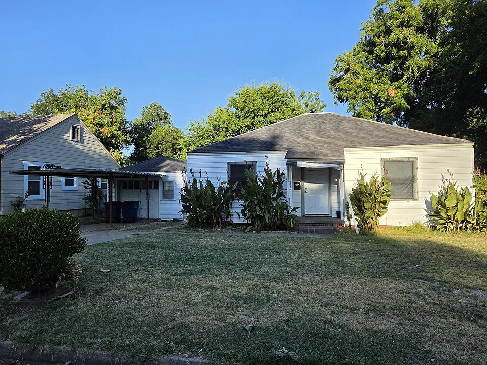 115 N Louisville Ave