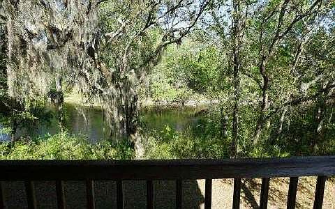 5th image of 1540 NE Withla Bluffs Way