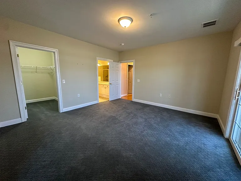 1501 Glenwood Station Ln #304 — Photo 19