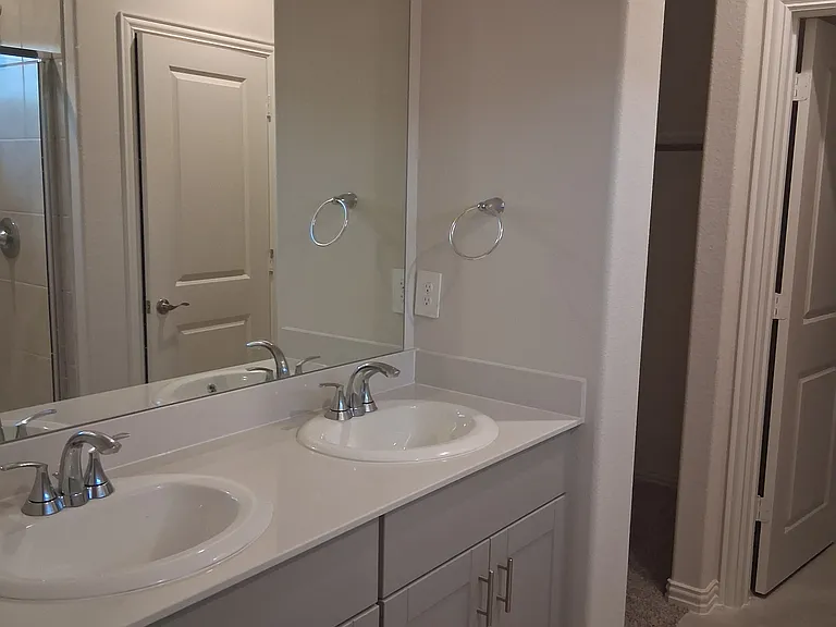 4000 Marble Falls Dr — Photo 10