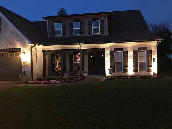 2nd image of 663 Karch Dr