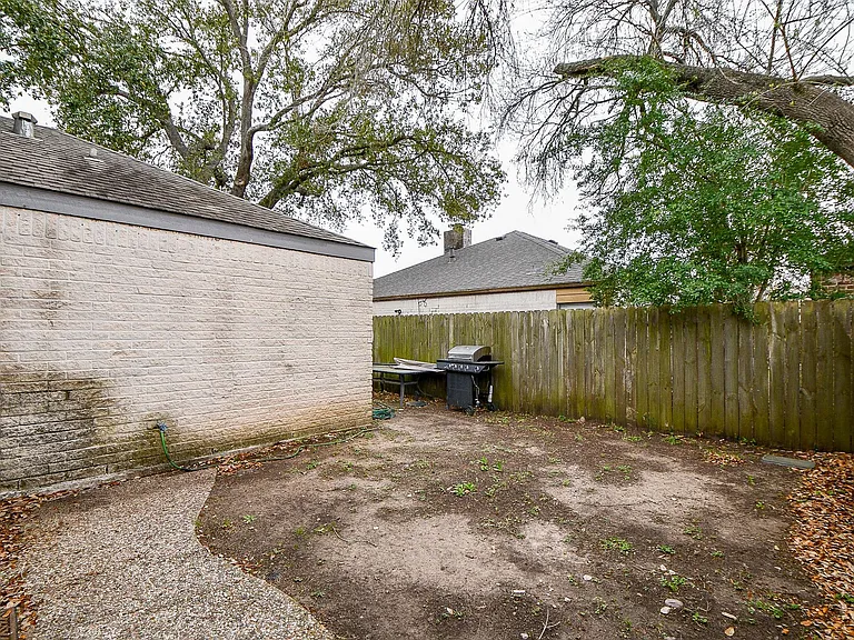 7711 Hopewell Ln — Photo 30