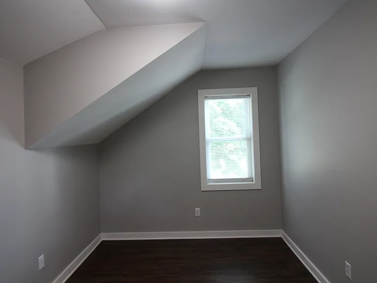 128 Gold Ave SW — Photo 13