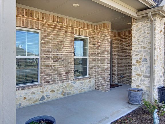 5th image of 157 Misty Mountain Ln