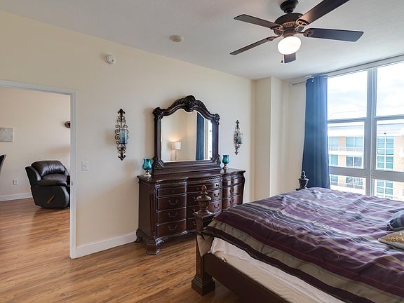 5th image of 625 Casa Loma Blvd Ph 7