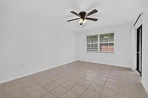 658 Royalty Ct — Photo 20