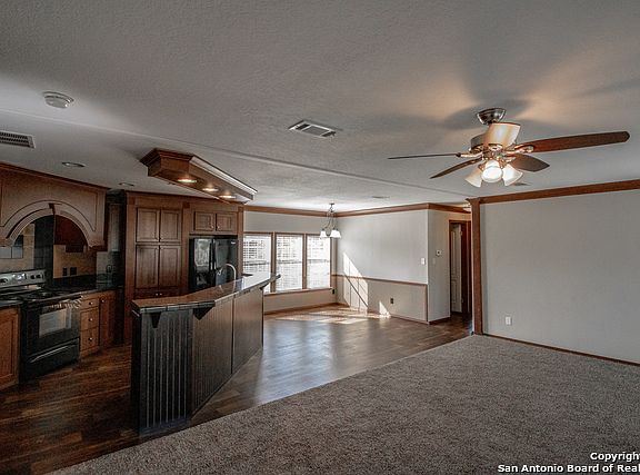 2nd image of 3153 Churchill Ave