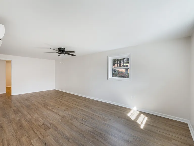 236 Newcomb Drive - 1 — Photo 9