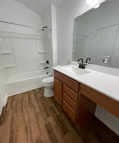 1949 Brook Bnd — Photo 11