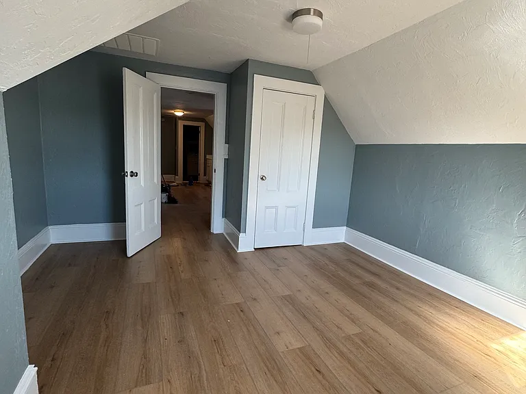 638 N Main St #3 — Photo 4