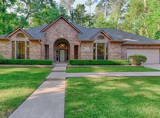 2009 Greentree Dr, Huntsville, TX 77340