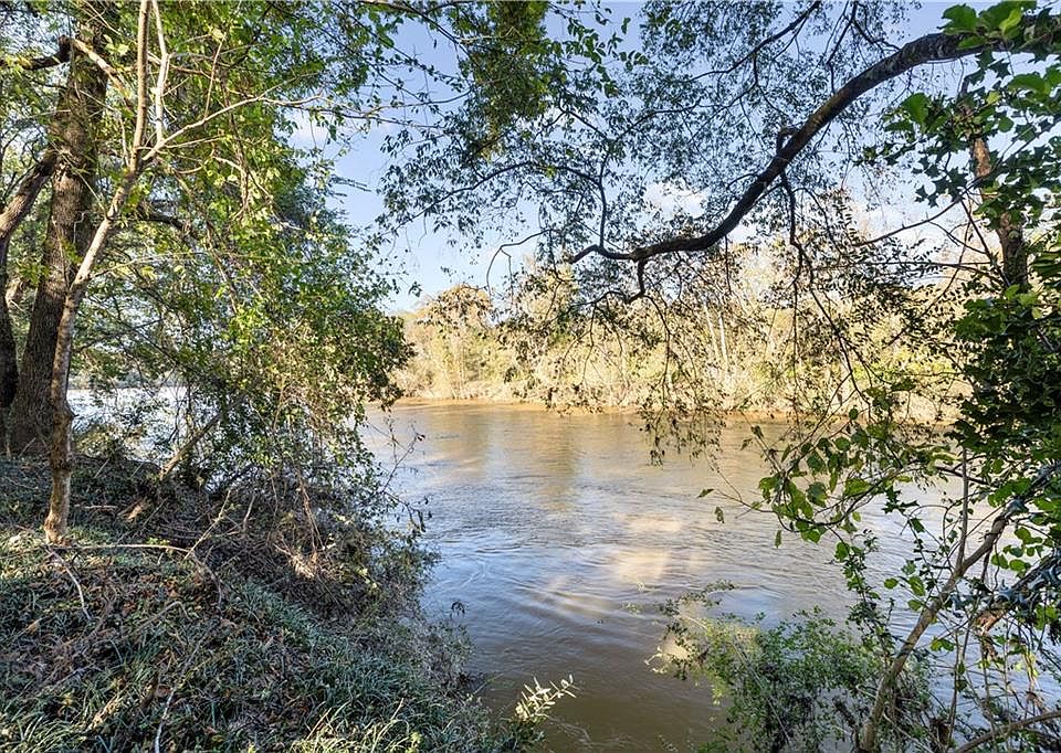 1st image of 3220 Farmington Dr SE Lot 0